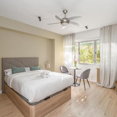 Madrid Rio Rooms Bagian luar foto